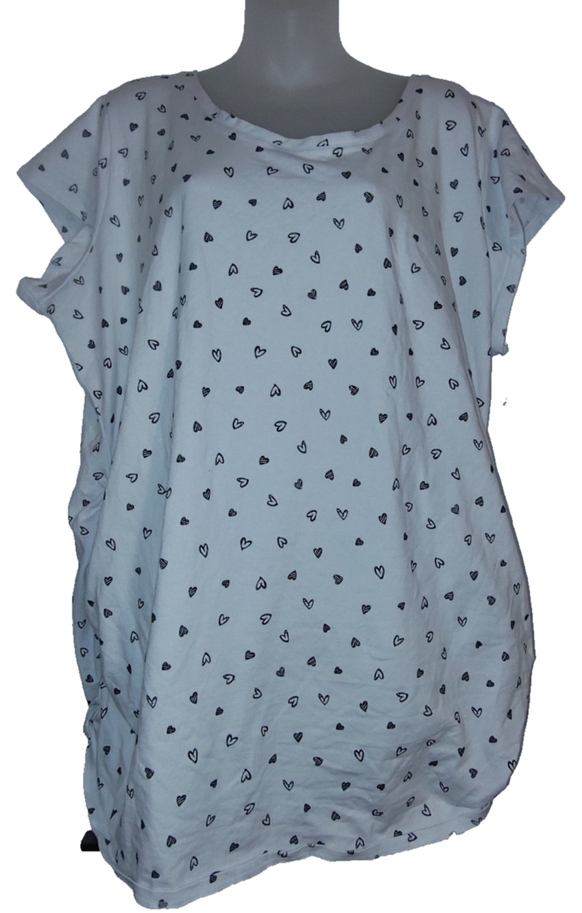 Thyme Women’s White Short Sleeve Heart Print Shirt Size 4X BG19